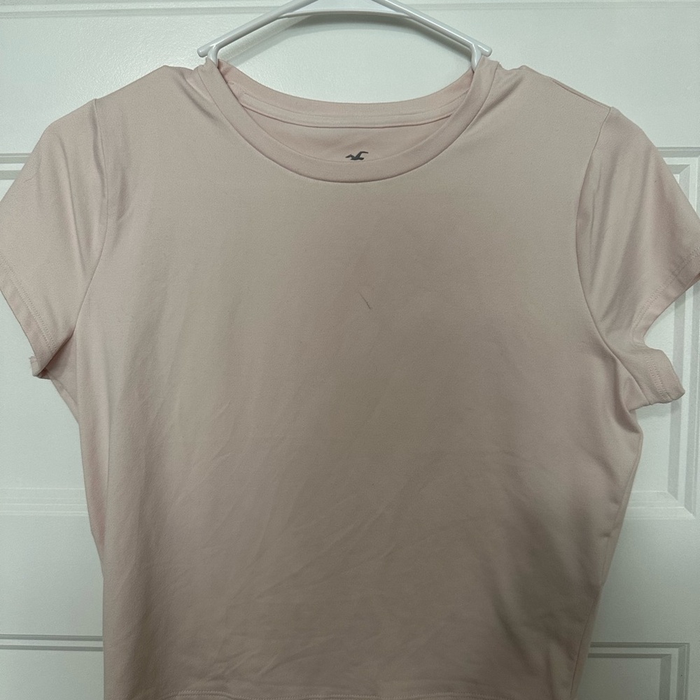 Hollister Women's Light Blush Short Sleeve Crew Tee